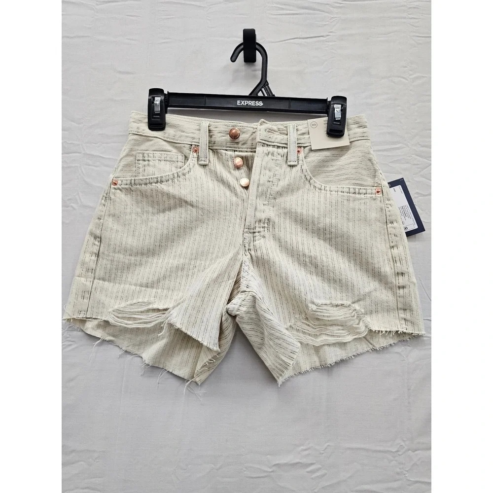 Universal Thread Womens High Rise Shorts White Cotton Distressed Casual Size 00